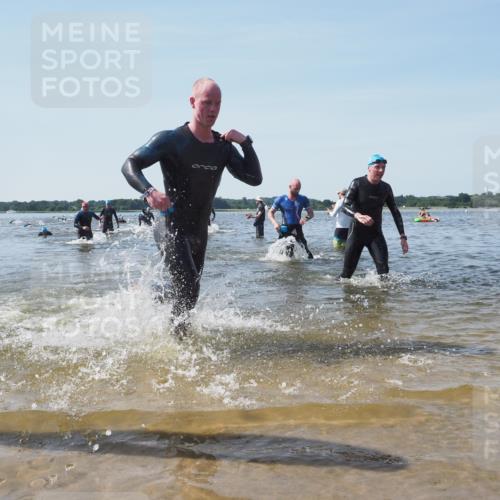 22.06.2025 - Viking Triathlon KatJ http://msf.ph/oto/8097297 22.06.2025 10:31:34 Schwimmen 3, 8, 98, 137, 158, 189, 311, 340, 350, 469, 613, 648 meine-sportfotos.de