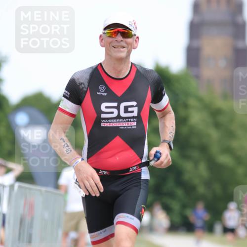 22.06.2025 - Viking Triathlon H.Heesch http://msf.ph/oto/8097304 22.06.2025 13:27:59 Laufen 145 meine-sportfotos.de