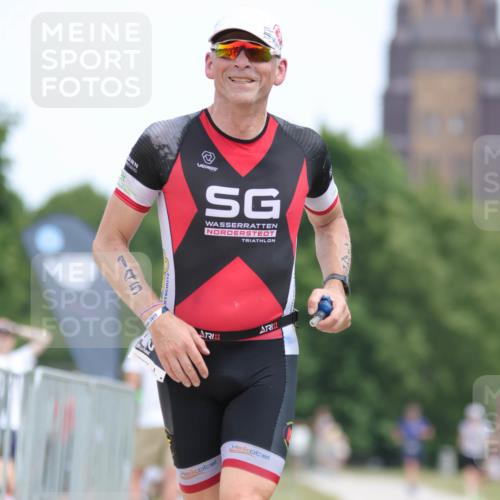 22.06.2025 - Viking Triathlon H.Heesch http://msf.ph/oto/8097308 22.06.2025 13:27:59 Laufen 145 meine-sportfotos.de