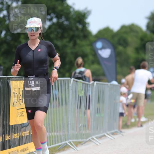 22.06.2025 - Viking Triathlon H.Heesch http://msf.ph/oto/8097316 22.06.2025 13:12:46 Laufen 149 meine-sportfotos.de