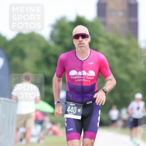 22.06.2025 - Viking Triathlon H.Heesch http://msf.ph/oto/8097326 22.06.2025 13:28:09 Laufen 440 meine-sportfotos.de