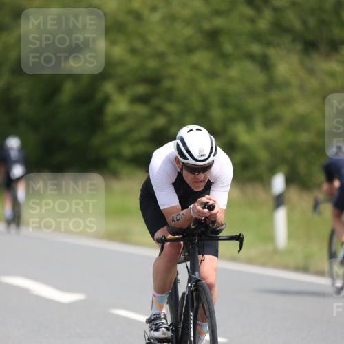 22.06.2025 - Viking Triathlon Yannick Fuchs http://msf.ph/oto/8097340 22.06.2025 11:59:51 Radfahren 207, 223, 225, 230, 610 meine-sportfotos.de