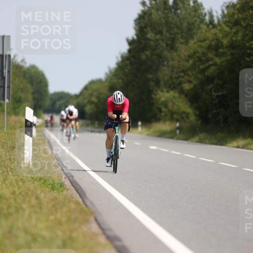 22.06.2025 - Viking Triathlon Yannick Fuchs http://msf.ph/oto/8097350 22.06.2025 11:22:12 Radfahren 42, 91, 187, 323, 455, 473, 490, 661 meine-sportfotos.de