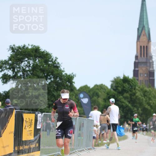 22.06.2025 - Viking Triathlon H.Heesch http://msf.ph/oto/8097367 22.06.2025 13:12:55 Laufen 88 meine-sportfotos.de