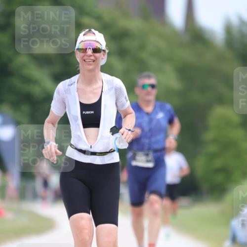 22.06.2025 - Viking Triathlon H.Heesch http://msf.ph/oto/8097379 22.06.2025 13:28:20 Laufen 182, 449 meine-sportfotos.de