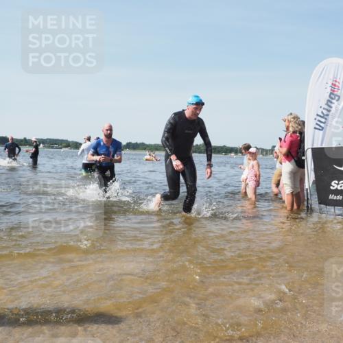 22.06.2025 - Viking Triathlon KatJ http://msf.ph/oto/8097385 22.06.2025 10:31:36 Schwimmen 3, 8, 98, 99, 137, 158, 189, 224, 340, 350, 469, 613, 648 meine-sportfotos.de