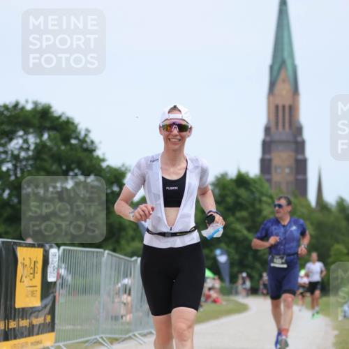 22.06.2025 - Viking Triathlon H.Heesch http://msf.ph/oto/8097399 22.06.2025 13:28:23 Laufen 182, 449 meine-sportfotos.de