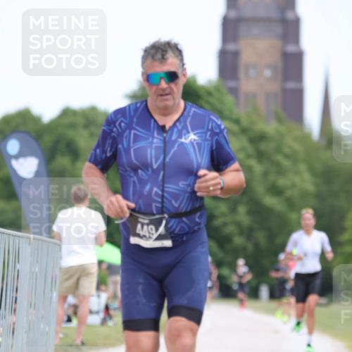 22.06.2025 - Viking Triathlon H.Heesch http://msf.ph/oto/8097417 22.06.2025 13:28:25 Laufen 182, 449 meine-sportfotos.de