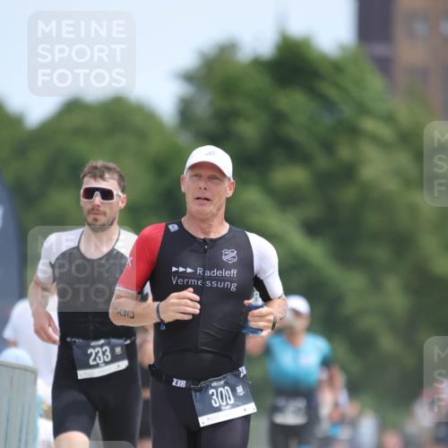 22.06.2025 - Viking Triathlon H.Heesch http://msf.ph/oto/8097428 22.06.2025 13:13:11 Laufen 226, 233, 300, 610 meine-sportfotos.de
