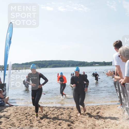 22.06.2025 - Viking Triathlon MichiJ http://msf.ph/oto/8097469 22.06.2025 10:42:35 Schwimmen 55, 65, 171, 192, 240, 318, 427 meine-sportfotos.de