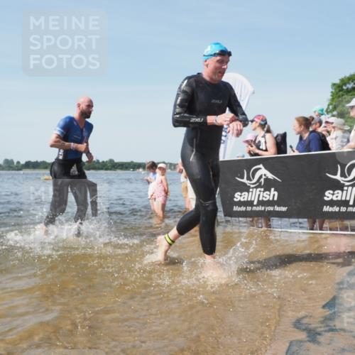 22.06.2025 - Viking Triathlon KatJ http://msf.ph/oto/8097475 22.06.2025 10:31:37 Schwimmen 3, 8, 98, 99, 137, 158, 189, 224, 340, 350, 469, 555, 613, 648 meine-sportfotos.de