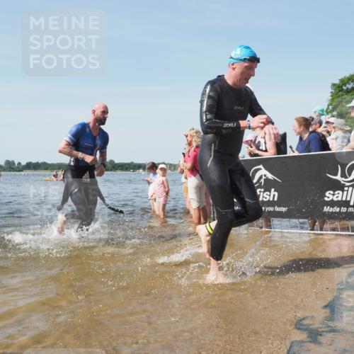 22.06.2025 - Viking Triathlon KatJ http://msf.ph/oto/8097488 22.06.2025 10:31:37 Schwimmen 3, 8, 98, 99, 137, 158, 189, 224, 340, 350, 469, 555, 613, 648 meine-sportfotos.de
