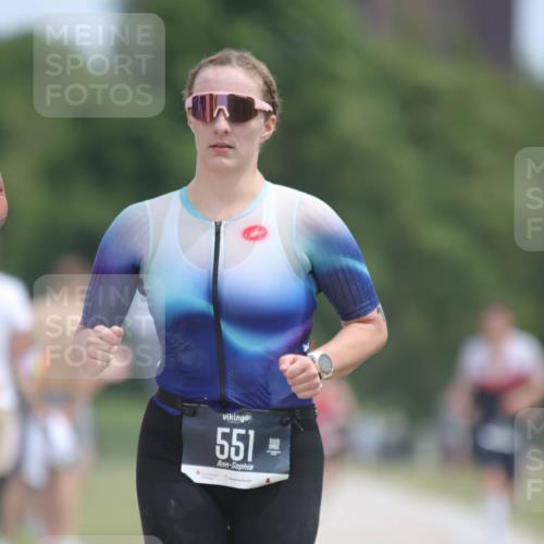 22.06.2025 - Viking Triathlon H.Heesch http://msf.ph/oto/8097507 22.06.2025 13:13:19 Laufen 233, 300, 398, 451, 551 meine-sportfotos.de
