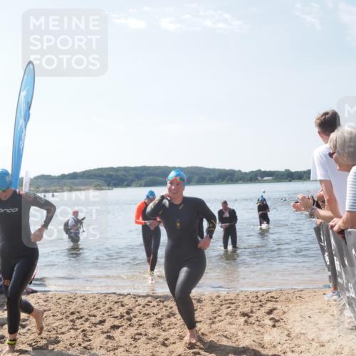 22.06.2025 - Viking Triathlon MichiJ http://msf.ph/oto/8097508 22.06.2025 10:42:36 Schwimmen 55, 65, 171, 192, 240, 318, 427, 624 meine-sportfotos.de