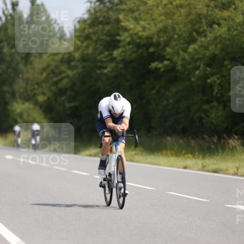 22.06.2025 - Viking Triathlon Yannick Fuchs http://msf.ph/oto/8097521 22.06.2025 11:22:17 Radfahren 42, 47, 91, 165, 257, 473, 490, 661 meine-sportfotos.de