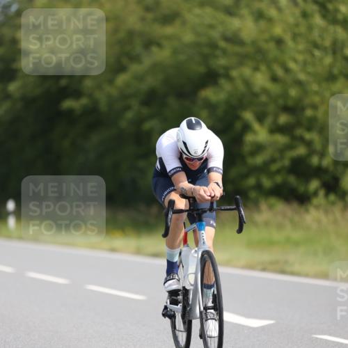 22.06.2025 - Viking Triathlon Yannick Fuchs http://msf.ph/oto/8097539 22.06.2025 11:22:18 Radfahren 42, 47, 91, 165, 257, 473, 490, 661 meine-sportfotos.de