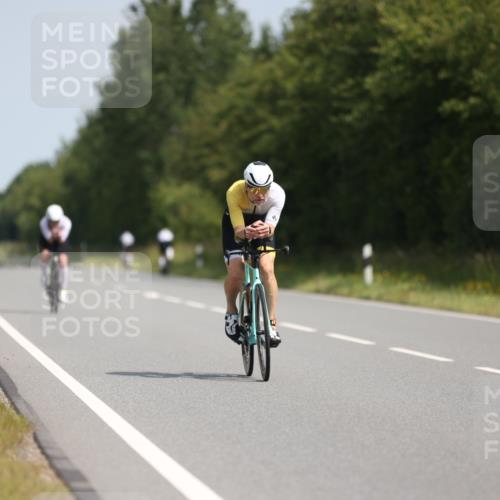 22.06.2025 - Viking Triathlon Yannick Fuchs http://msf.ph/oto/8097559 22.06.2025 11:22:19 Radfahren 42, 47, 91, 165, 257, 473, 490, 661 meine-sportfotos.de