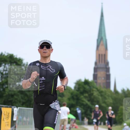 22.06.2025 - Viking Triathlon H.Heesch http://msf.ph/oto/8097560 22.06.2025 13:28:46 Laufen 44, 77, 356 meine-sportfotos.de