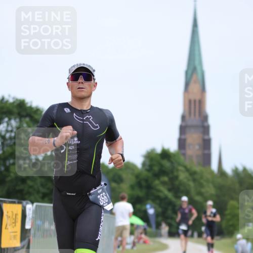 22.06.2025 - Viking Triathlon H.Heesch http://msf.ph/oto/8097565 22.06.2025 13:28:46 Laufen 44, 77, 356 meine-sportfotos.de