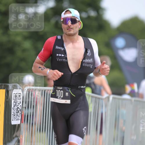 22.06.2025 - Viking Triathlon H.Heesch http://msf.ph/oto/8097611 22.06.2025 13:13:27 Laufen 38, 100, 178 meine-sportfotos.de