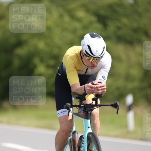 22.06.2025 - Viking Triathlon Yannick Fuchs http://msf.ph/oto/8097630 22.06.2025 11:22:21 Radfahren 42, 47, 91, 165, 257, 490, 523, 661 meine-sportfotos.de