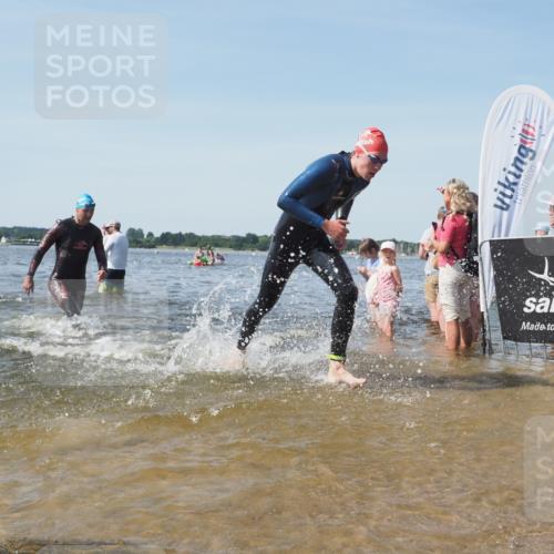 22.06.2025 - Viking Triathlon KatJ http://msf.ph/oto/8097639 22.06.2025 10:31:42 Schwimmen 98, 99, 124, 125, 137, 158, 189, 224, 340, 350, 507, 555, 613, 648 meine-sportfotos.de
