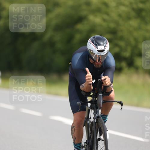 22.06.2025 - Viking Triathlon Yannick Fuchs http://msf.ph/oto/8097647 22.06.2025 12:00:23 Radfahren 261, 268, 434, 489, 494, 602 meine-sportfotos.de