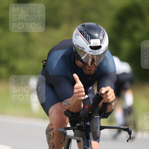 22.06.2025 - Viking Triathlon Yannick Fuchs http://msf.ph/oto/8097676 22.06.2025 12:00:23 Radfahren 261, 268, 434, 489, 494, 602 meine-sportfotos.de