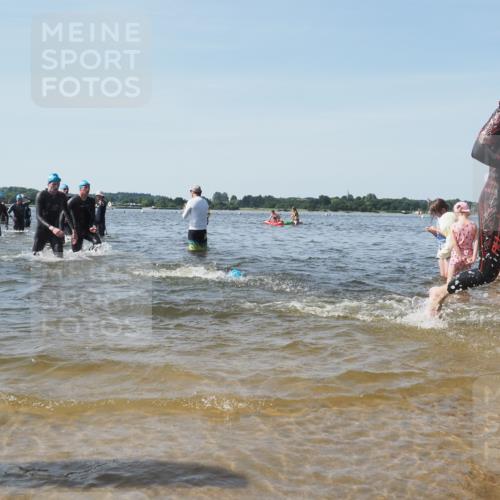 22.06.2025 - Viking Triathlon KatJ http://msf.ph/oto/8097704 22.06.2025 10:31:45 Schwimmen 87, 98, 99, 124, 125, 137, 158, 189, 224, 340, 350, 435, 507, 555, 648, 658 meine-sportfotos.de
