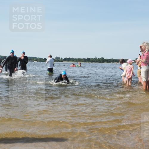 22.06.2025 - Viking Triathlon KatJ http://msf.ph/oto/8097736 22.06.2025 10:31:45 Schwimmen 87, 98, 99, 124, 125, 137, 158, 189, 224, 340, 350, 435, 507, 555, 648, 658 meine-sportfotos.de