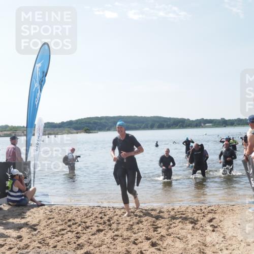 22.06.2025 - Viking Triathlon MichiJ http://msf.ph/oto/8097744 22.06.2025 10:42:50 Schwimmen 133, 171, 240, 282, 369, 441, 450, 624 meine-sportfotos.de
