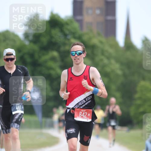 22.06.2025 - Viking Triathlon H.Heesch http://msf.ph/oto/8097759 22.06.2025 13:13:34 Laufen 38, 178, 461, 642 meine-sportfotos.de