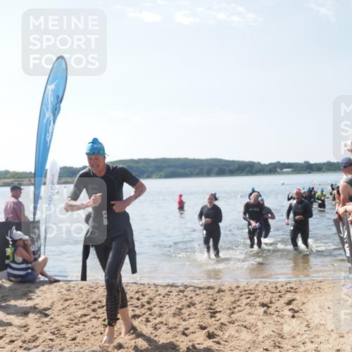 22.06.2025 - Viking Triathlon MichiJ http://msf.ph/oto/8097762 22.06.2025 10:42:52 Schwimmen 66, 133, 240, 282, 309, 369, 441, 450, 624 meine-sportfotos.de