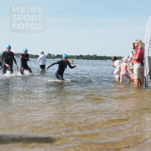 22.06.2025 - Viking Triathlon KatJ http://msf.ph/oto/8097767 22.06.2025 10:31:46 Schwimmen 87, 98, 99, 124, 125, 137, 158, 189, 224, 340, 350, 435, 507, 555, 658 meine-sportfotos.de