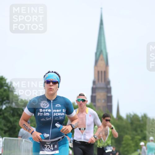 22.06.2025 - Viking Triathlon H.Heesch http://msf.ph/oto/8097775 22.06.2025 13:29:34 Laufen 220, 258, 324, 370, 381 meine-sportfotos.de