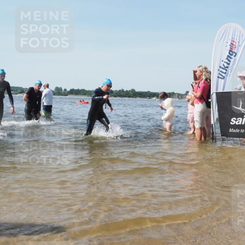 22.06.2025 - Viking Triathlon KatJ http://msf.ph/oto/8097819 22.06.2025 10:31:47 Schwimmen 87, 98, 99, 124, 125, 137, 158, 189, 224, 340, 350, 435, 507, 555, 658 meine-sportfotos.de