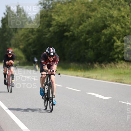 22.06.2025 - Viking Triathlon Yannick Fuchs http://msf.ph/oto/8097823 22.06.2025 11:22:40 Radfahren 2, 40, 209, 312, 316, 428, 430, 506, 542, 610 meine-sportfotos.de