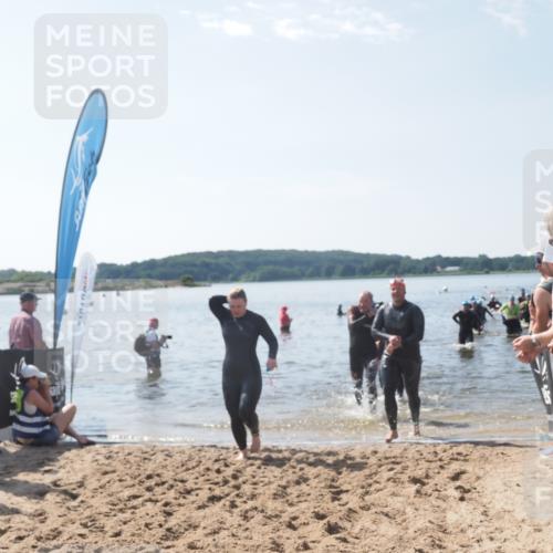 22.06.2025 - Viking Triathlon MichiJ http://msf.ph/oto/8097830 22.06.2025 10:42:54 Schwimmen 66, 128, 133, 186, 240, 282, 309, 369, 441, 450, 624 meine-sportfotos.de
