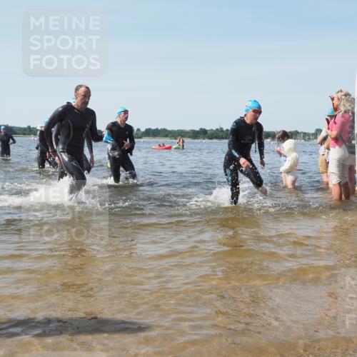 22.06.2025 - Viking Triathlon KatJ http://msf.ph/oto/8097840 22.06.2025 10:31:47 Schwimmen 87, 98, 99, 124, 125, 137, 158, 189, 224, 340, 350, 435, 507, 555, 658 meine-sportfotos.de