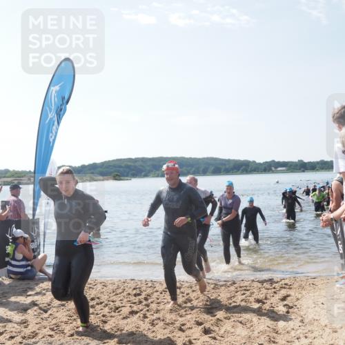 22.06.2025 - Viking Triathlon MichiJ http://msf.ph/oto/8097881 22.06.2025 10:42:56 Schwimmen 66, 128, 133, 186, 240, 282, 309, 369, 441, 450, 624 meine-sportfotos.de