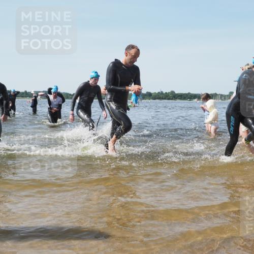22.06.2025 - Viking Triathlon KatJ http://msf.ph/oto/8097893 22.06.2025 10:31:48 Schwimmen 87, 98, 99, 124, 125, 137, 158, 189, 224, 340, 350, 435, 449, 507, 555, 658 meine-sportfotos.de