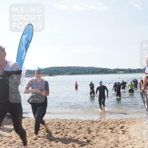 22.06.2025 - Viking Triathlon MichiJ http://msf.ph/oto/8097945 22.06.2025 10:42:58 Schwimmen 66, 128, 133, 186, 282, 309, 358, 369, 441, 450, 489 meine-sportfotos.de