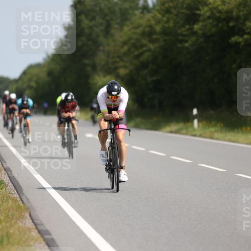 22.06.2025 - Viking Triathlon Yannick Fuchs http://msf.ph/oto/8097970 22.06.2025 11:22:44 Radfahren 2, 40, 134, 209, 312, 316, 428, 430, 506, 542, 610 meine-sportfotos.de
