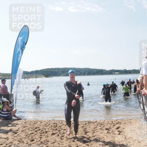 22.06.2025 - Viking Triathlon MichiJ http://msf.ph/oto/8097975 22.06.2025 10:43:01 Schwimmen 66, 110, 128, 133, 167, 186, 282, 309, 328, 358, 450, 489 meine-sportfotos.de