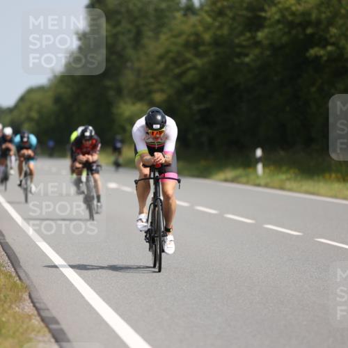 22.06.2025 - Viking Triathlon Yannick Fuchs http://msf.ph/oto/8097978 22.06.2025 11:22:44 Radfahren 2, 40, 134, 209, 312, 316, 428, 430, 506, 542, 610 meine-sportfotos.de
