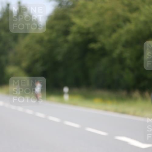 22.06.2025 - Viking Triathlon Yannick Fuchs http://msf.ph/oto/8098004 22.06.2025 12:00:40 Radfahren 98, 305, 439, 457, 520 meine-sportfotos.de