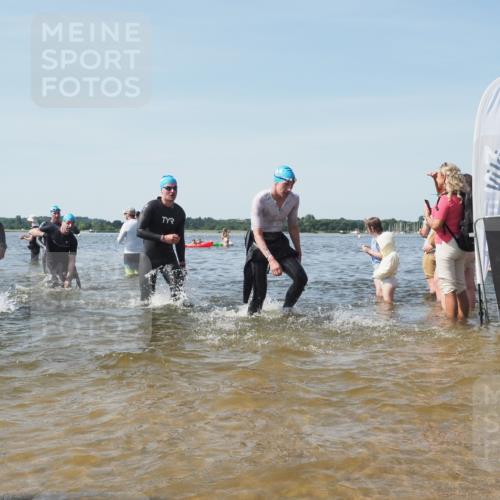 22.06.2025 - Viking Triathlon KatJ http://msf.ph/oto/8098033 22.06.2025 10:31:52 Schwimmen 63, 87, 98, 99, 124, 125, 189, 224, 350, 435, 449, 507, 555, 658 meine-sportfotos.de