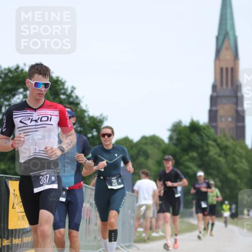 22.06.2025 - Viking Triathlon H.Heesch http://msf.ph/oto/8098045 22.06.2025 13:13:56 Laufen 20, 171, 177, 387 meine-sportfotos.de