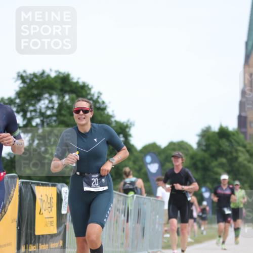 22.06.2025 - Viking Triathlon H.Heesch http://msf.ph/oto/8098062 22.06.2025 13:13:58 Laufen 20, 80, 171, 177, 387 meine-sportfotos.de