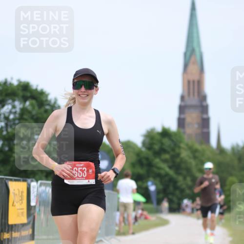 22.06.2025 - Viking Triathlon H.Heesch http://msf.ph/oto/8098073 22.06.2025 13:29:59 Laufen 645, 653 meine-sportfotos.de